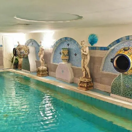 Hotel Junior Village 3*
