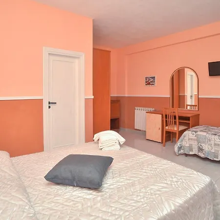 Hotel Junior Village Forio di Ischia