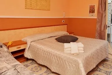 Hotel Junior Village 3*