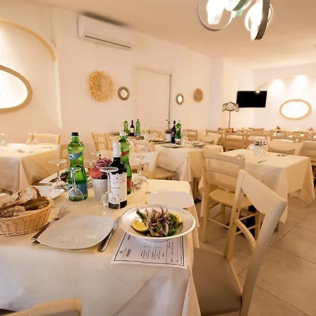 ホテル Junior Village Forio di Ischia
